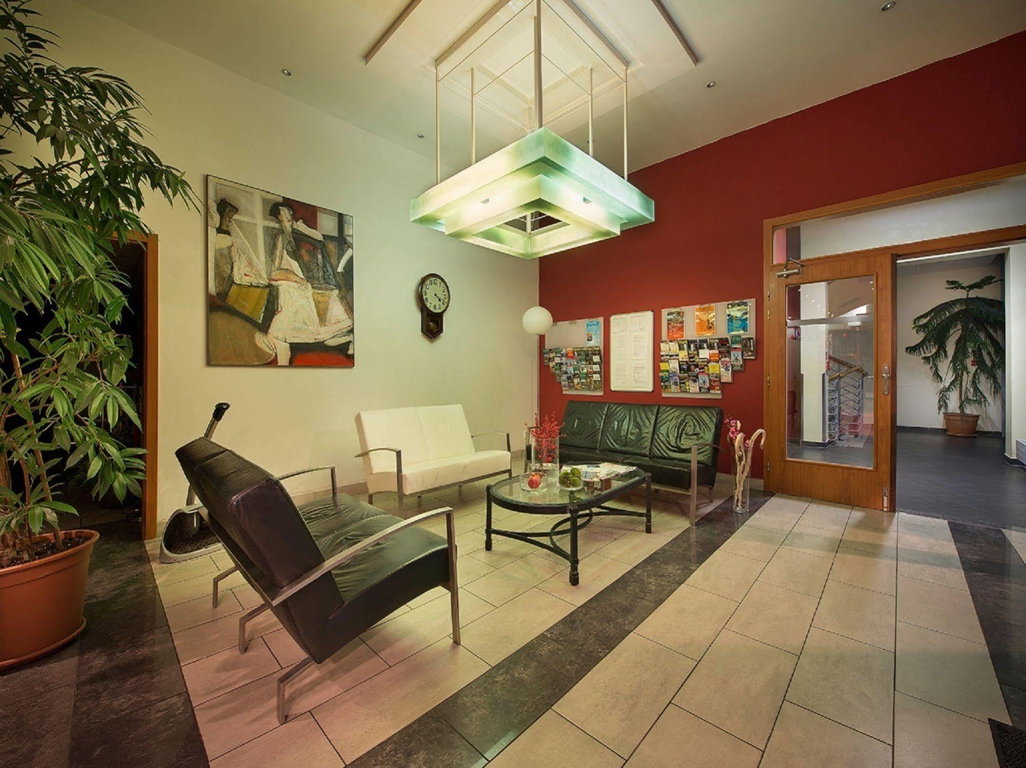 Rezidence Emmy Otel Prag Dış mekan fotoğraf