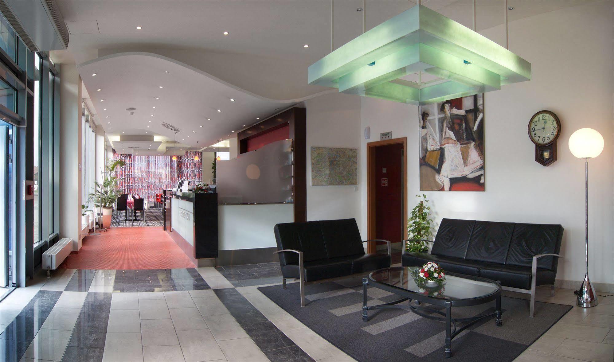 Rezidence Emmy Otel Prag Dış mekan fotoğraf